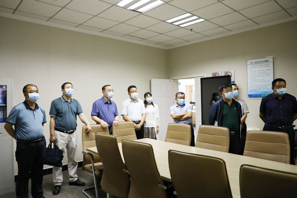 榆林市政協(xié)來神木調(diào)研綜合醫(yī)改試點建設(shè)情況