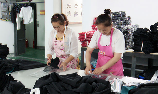 商州：小小制衣厂 就业大舞台