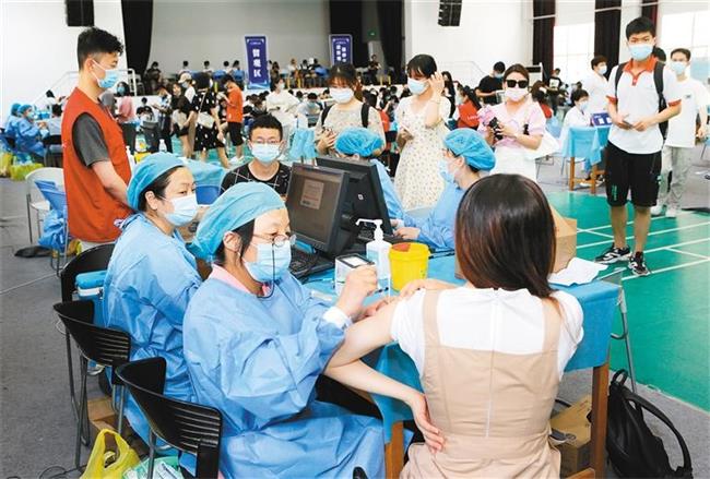 西安:新冠疫苗接種快速推進 筑牢疫情防控基礎