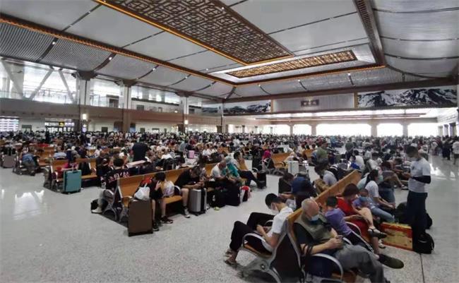 暑運大幕拉開 西安火車站預計將發(fā)送旅客405萬人次