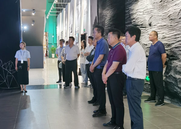 平羅縣政協(xié)來神木市考察活性炭產(chǎn)業(yè)發(fā)展情況