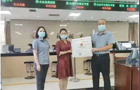 高陵區(qū)推出“1+1”證照聯(lián)辦 讓企業(yè)準入即準營