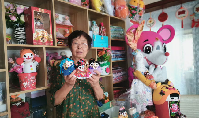 “布偶奶奶”卫腊梅：制作“秦韵三宝”献礼十四运会