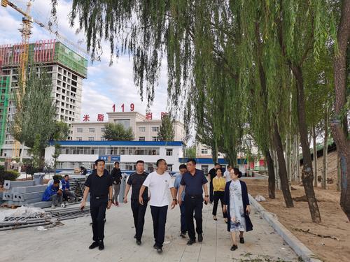 米脂縣政協(xié)組織開展環(huán)境綜合治理情況視察活動(dòng)