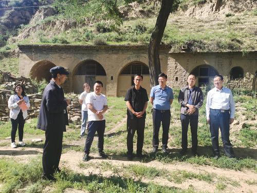 內(nèi)蒙古鄂托克前旗政協(xié)赴橫山區(qū)調(diào)研考察
