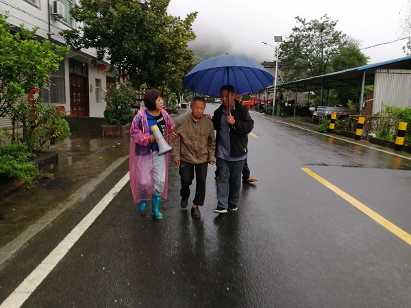 岚皋政协：闻“汛”而动，“协”力同行