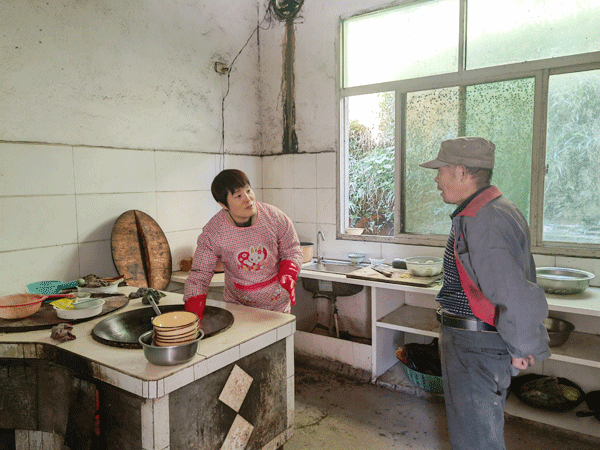 岚皋县文旅广电局开展“三个一”帮扶活动 做群众心里的“自家人”