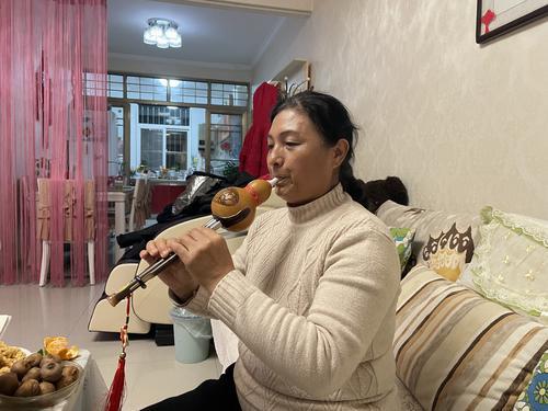 王西玲：藝無止境的葫蘆絲人生