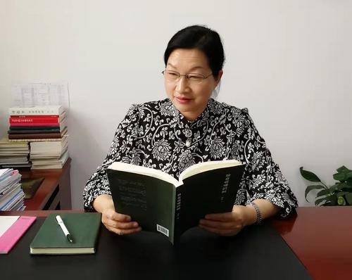 委员风采 | 朱桂凤：说百姓的事 替百姓说话