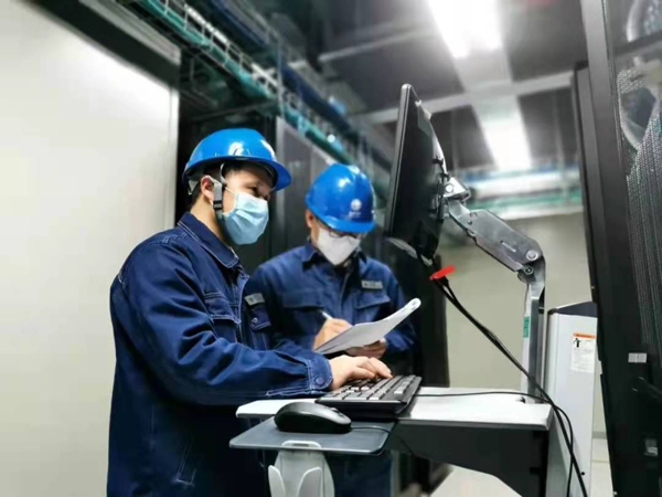 持续加强疫情防控 确保防疫生产“双保障”