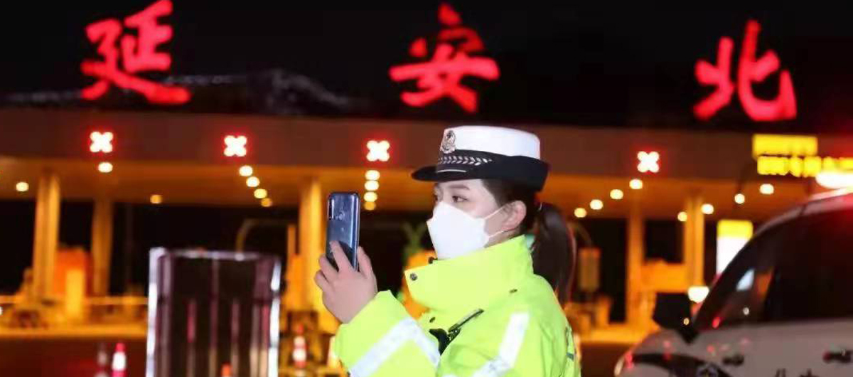 延安交警启动24小时防控勤务