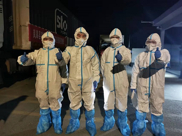 吴成诚：奋不顾身助抗疫 坚持不懈做志愿