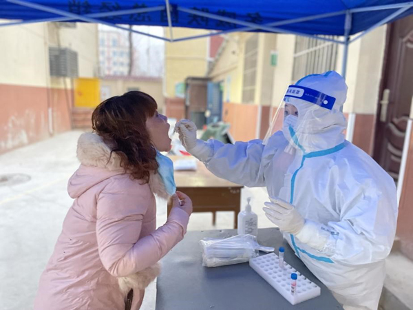 送你一朵小红花——碑林区张家村街道交通社区抗疫小记