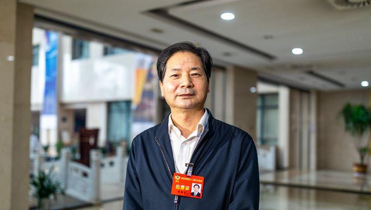 聚焦两会 | 陕西省政协委员刘德安：希望更多科研成果能通过秦创原转化、落地