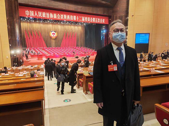 李元彬委员：全面推动陕西人力资源服务业发展