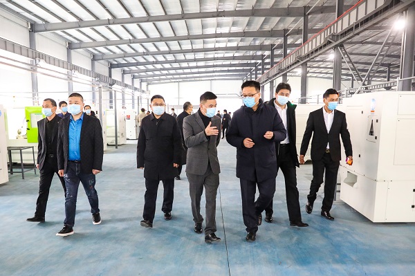 汉滨：项目建设“火”寒冬