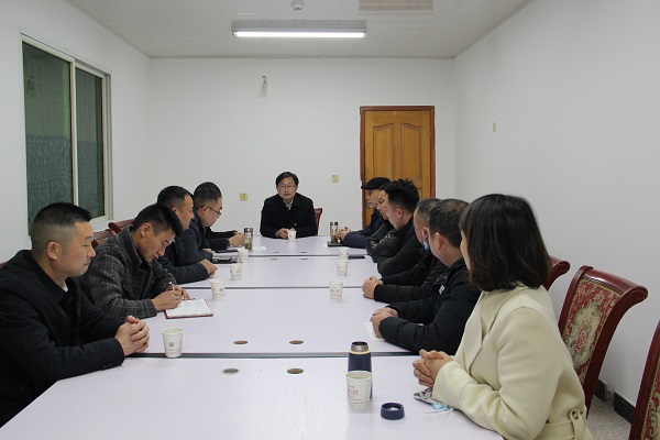 岚皋县政协召开政协委员座谈会