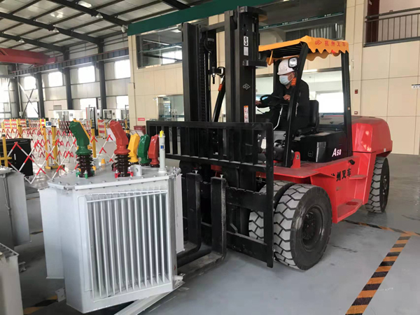 保春供 助雙碳 推進高效節(jié)能配電變壓器全檢