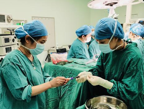 陈梦莎：除夕夜为生命“守岁”