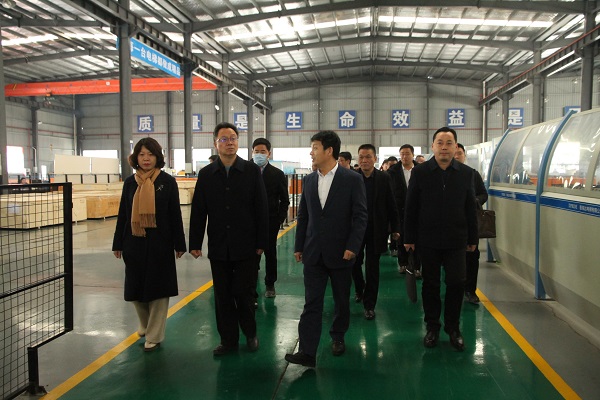 集中力量培育好链主企业