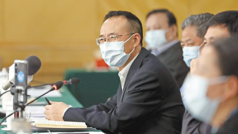 十三屆全國人大五次會議陜西代表團(tuán)舉行小組會議