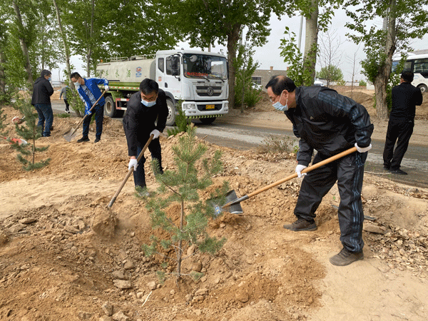 榆林市政协副主席拓耀飞督导义务植树和环榆森林村庄建设工作