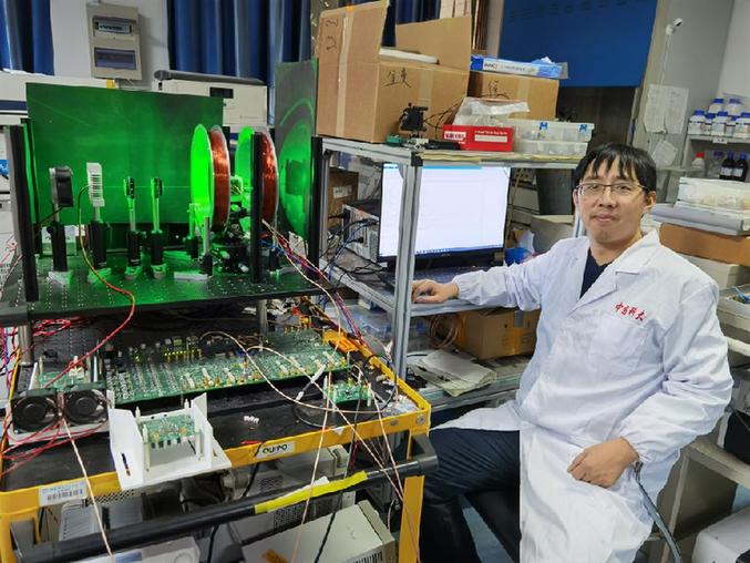 奮進(jìn)新征程 建功新時代·我們的新時代｜這才是“天團(tuán)”！那些與量子“糾纏”的青年科學(xué)家