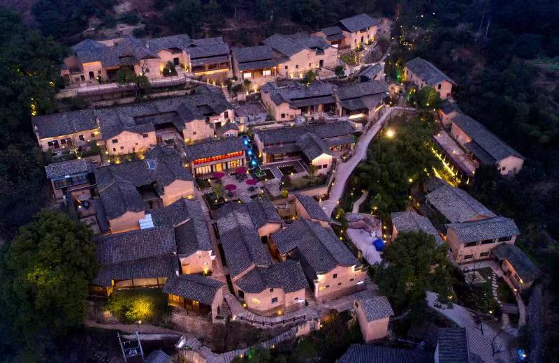 奮進(jìn)新征程 建功新時(shí)代·老區(qū)新貌｜“紅”“綠”相映，扮靚浙西南