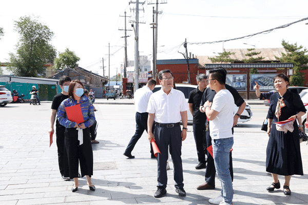 榆林市政协副主席苏世强到神木调研古城改造情况