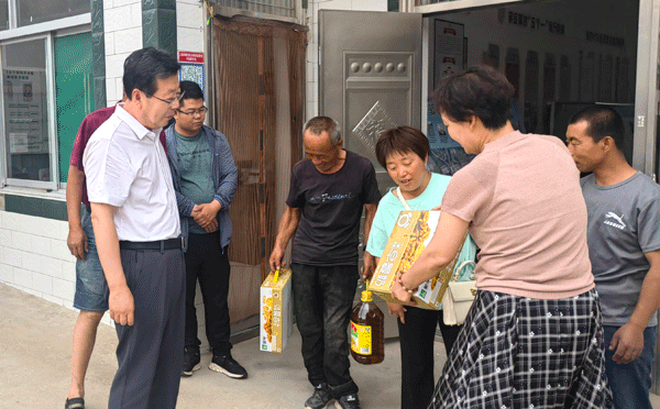 榆林市政协副主席苏世强深入工作联系点走访调研