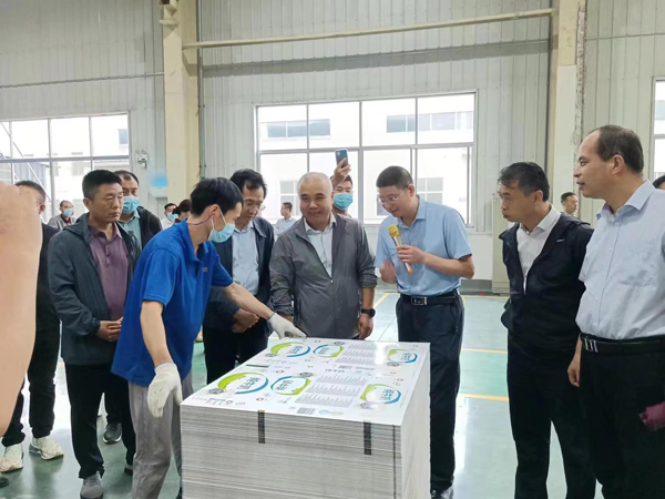 三原县政协组织全体委员专题视察县重点项目和民生工程建设情况