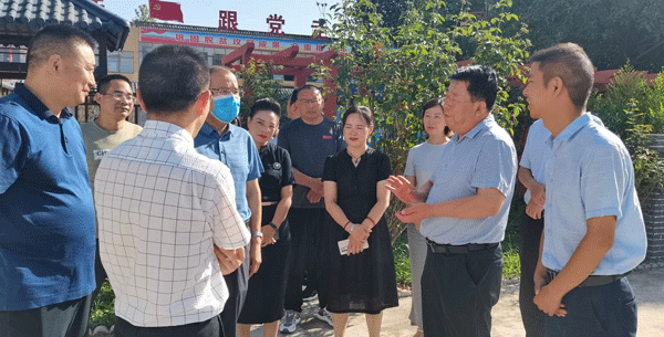 西乡县政协在千阳县考察养老服务业发展情况