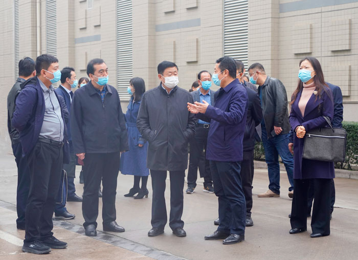 宝鸡市政协视察全市重大疫情防控救治体系建设情况