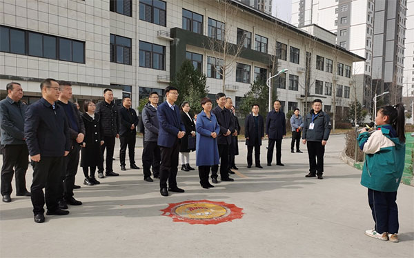 陇县政协考察组在凤翔区考察调研文明城市创建工作