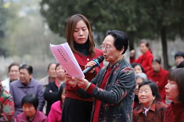 凤翔区政协：“小板凳”大课堂 书香传递在乡间