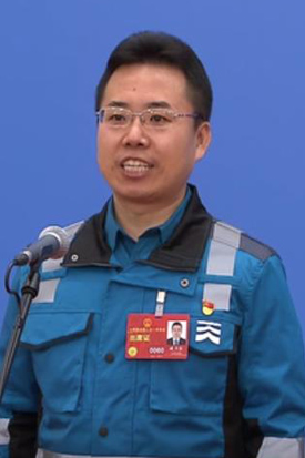 兩會(huì)速遞｜成衛(wèi)東代表：中國(guó)式現(xiàn)代化離不開產(chǎn)業(yè)工人的現(xiàn)代化