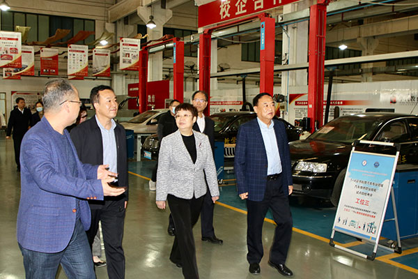 为宝鸡高质量发展提供人才支撑 | 宝鸡市政协开展职业教育发展调研座谈活动