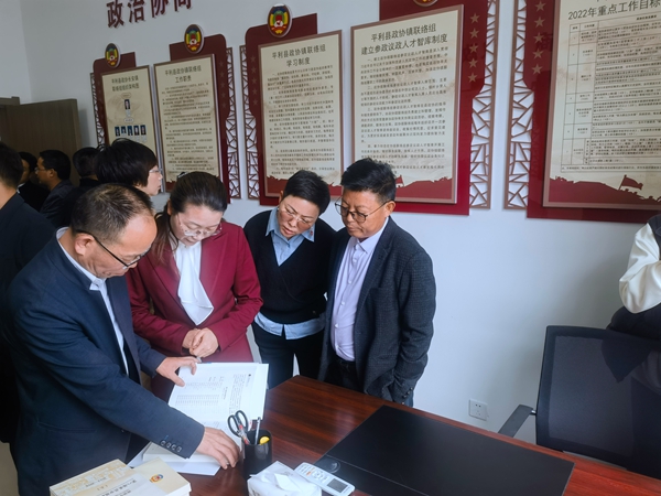 西乡县政协到湖北竹溪等县考察基层协商工作