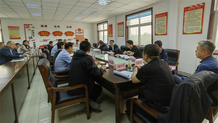 陈仓区政协视察科技工业园高质量发展情况