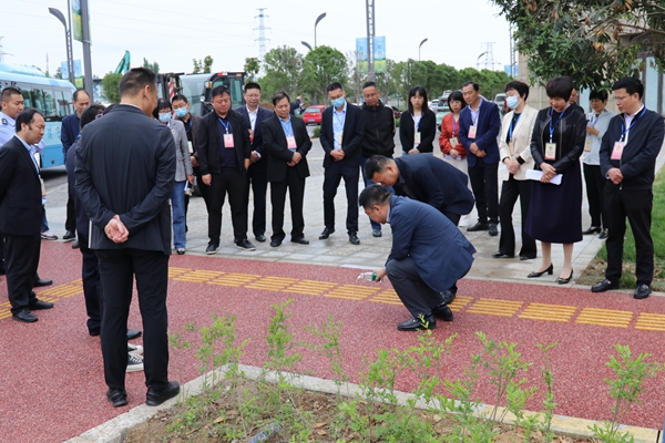 洋县政协专题视察城市建设与管理工作
