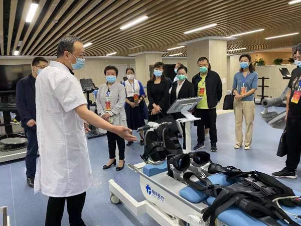 略阳县政协开展助推县域健康事业高质量发展调研活动