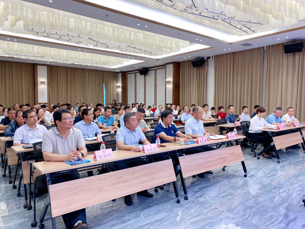 眉县政协开展“践行初心·履职尽责”书香政协委员诵读活动