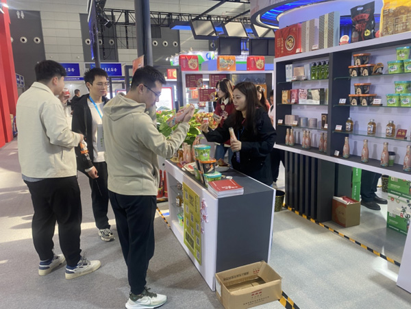 榆林合力公司亮相第四届中国西部国际采购展览会