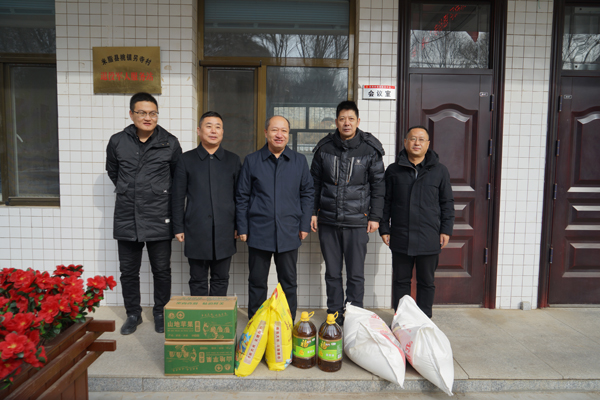 米脂县政协主席胡锦涛开展春节前走访慰问活动
