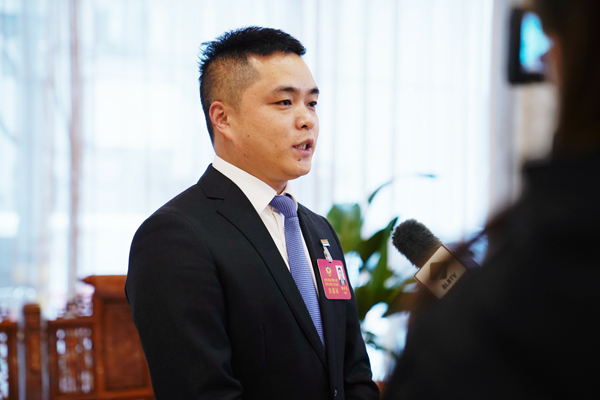 政协委员报到 2024商洛两会开启
