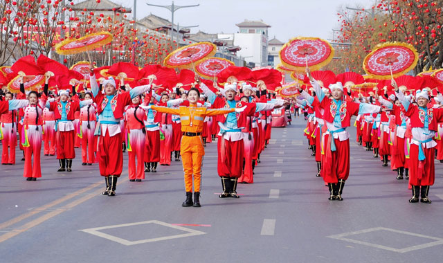 最是“紅火”鬧古城 ——“陜北榆林過大年”活動精彩紛呈