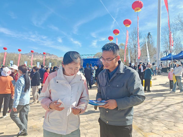 報(bào)效祖國 建功西部丨蔡守文：讓青春在基層就業(yè)服務(wù)中綻放光彩