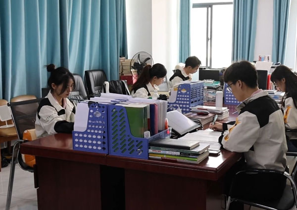 報(bào)效祖國 建功西部丨在彩云之南書寫支教故事