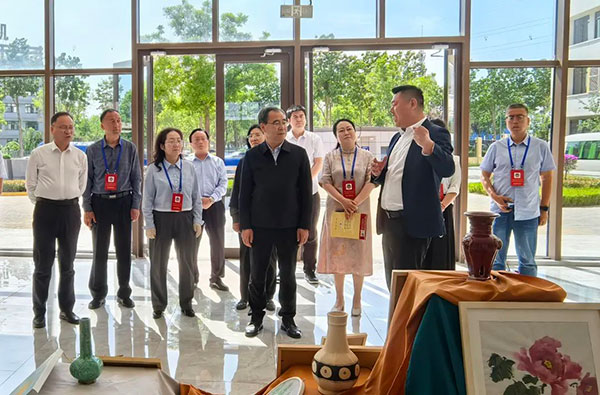 銅川市政協(xié)開展推進(jìn)“名校+”雙月協(xié)商會前調(diào)研