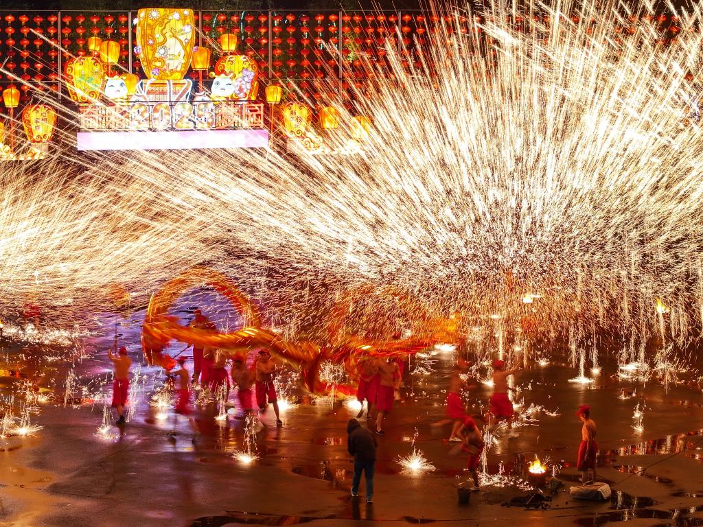 報效祖國 建功西部丨青春舞動非遺夢——重慶銅梁龍舞創(chuàng)新發(fā)展見聞